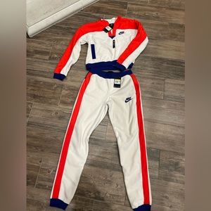 Nike set, small, new